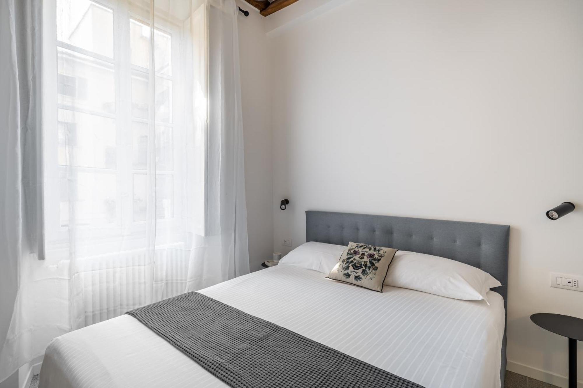 Navigli - Vigevano 45 & Casale 3A Studios Милан Номер фото